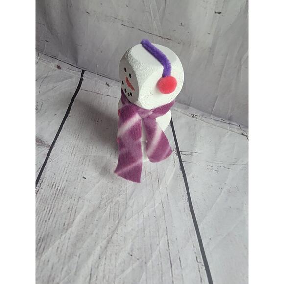 Wooden Handmade Snowman Winter Tiered Tray Home Decor Shelf Sitterneon Pink New - Picture 4 of 6